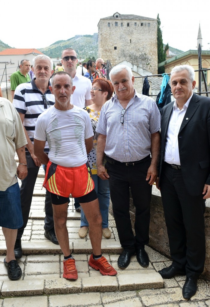 Aco Golo, Ljubo Bešlić