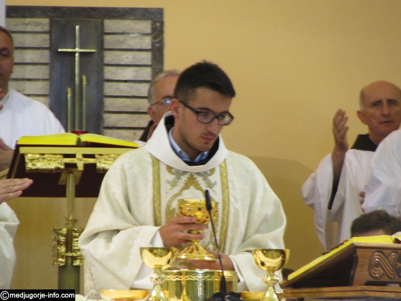 mlada misa, fra Goran Azinović, Međugorje