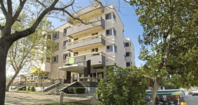 Hotel Brotnjo Čitluk, FK Sarajevo, Stjepan Primorac