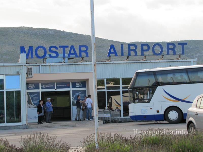 Zračna luka Mostar