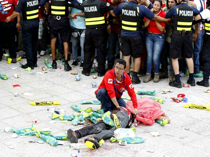 navijači Nizozemske i Kostarike