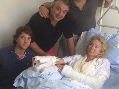 Lepa Brena, lom ruke