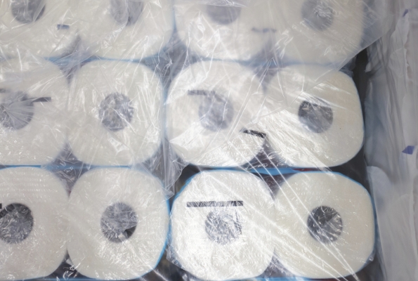 dijete, bijeg, robna kuća