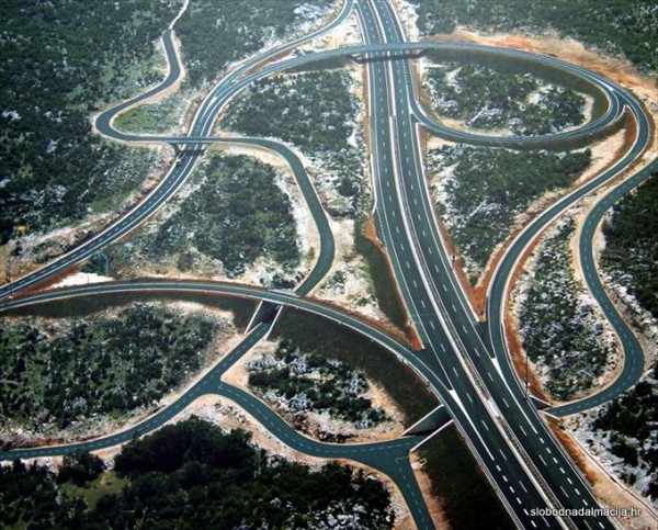 autocesta, čin veleizdaje, Hrvatska, hrvatski političari, Monetizacija