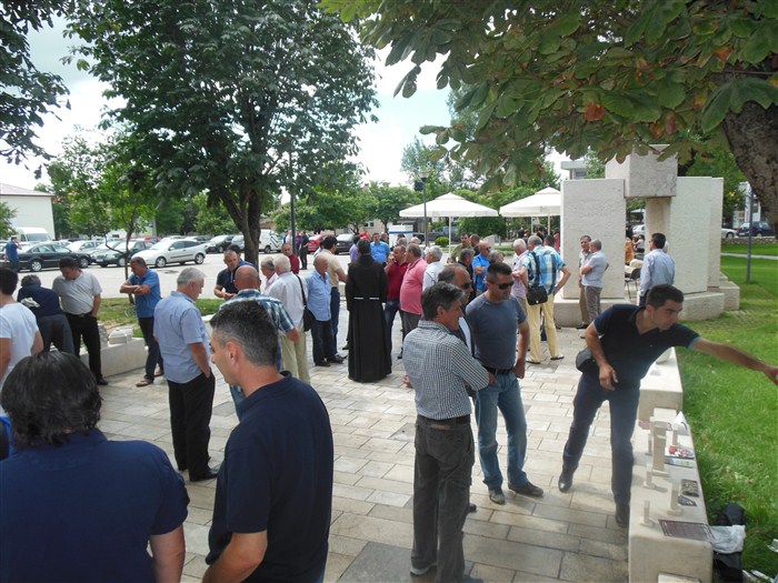 Posuški kamendani, kipari