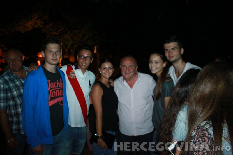 Mate Bulić, željko bebek, vodopad kravice, kravice, Noć Herceg-Bosne, Miroslav Škoro, Mate Bulić