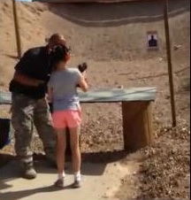 djevojčica, strojnica, instruktor, smrt