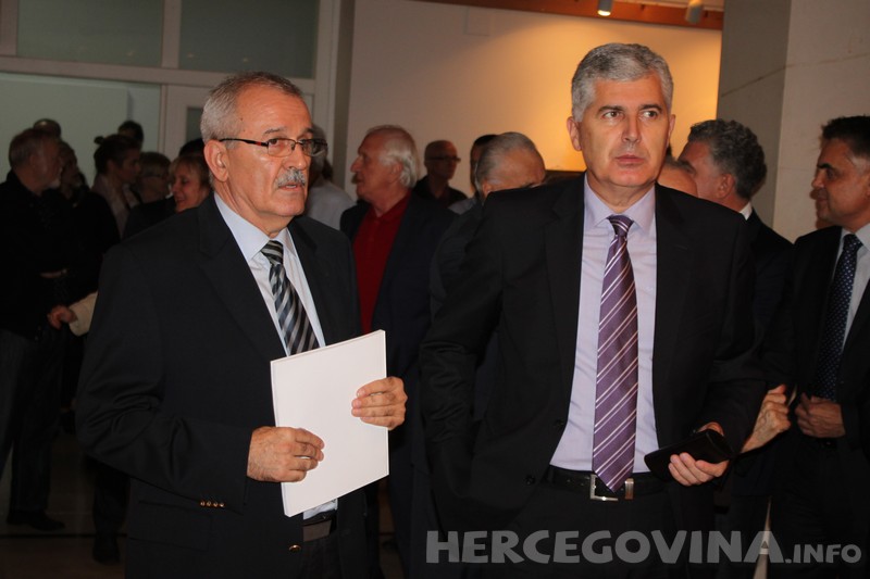 Galerija Martino, Branimir Martinac, dr. Dragan Čović, Dragan Čović, Valentin Inzko, Vjekoslav Bevanda, hrvatski dom herceg stjepan kosača