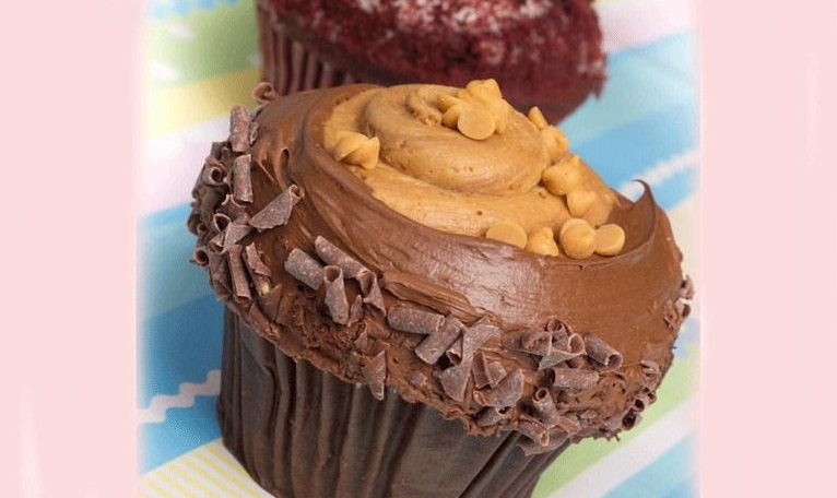 kolačići, maslac od kikirikija, čokolada