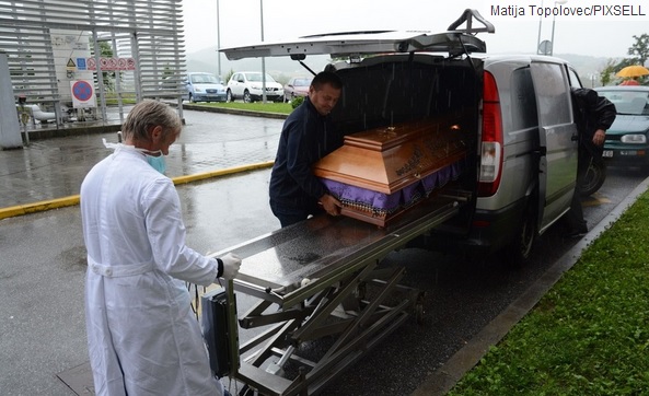 mrtvac, obitelj, lijes