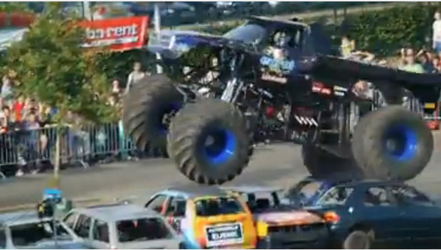 kamion Čudovište, Nizozemska, ozljeđeni, kamion Čudovište, Monster truck, Nizozemska, Haaksbergen