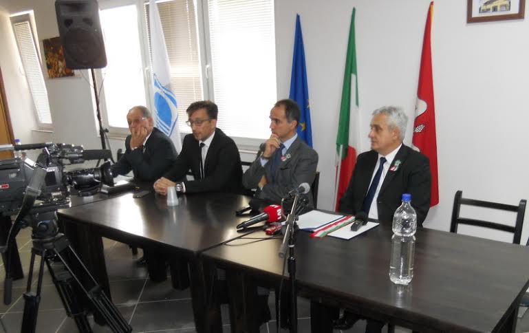  Kuća na pola puta, Mostar, otvorenje