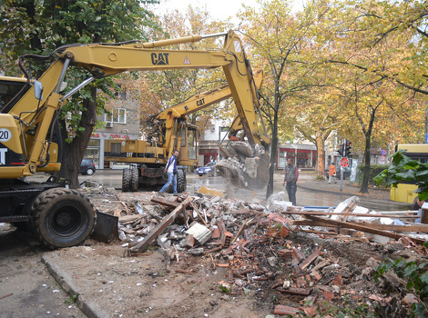 Mostar, rušenje, Bespravna gradnja, Bespravna gradnja u Mostaru