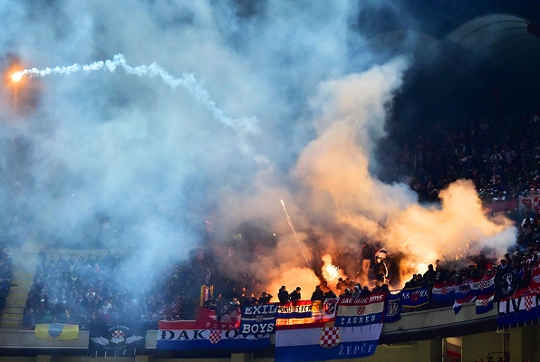 istina, uhićenja, hrvatski navijači, italija-hrvatska, HNS, UEFA, kazna