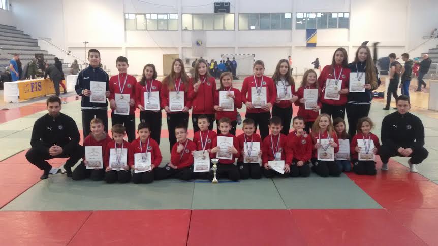 JK Hercegovac, Vitez