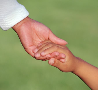 IAESTE Mostar, Humanitarna akcija, altruizam, rađanje, okolina, djeca, katica kiš, majka, Mostar, pomoć