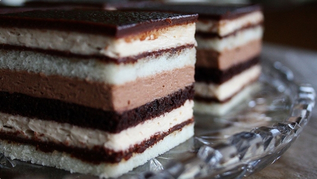 Bronhi kocke, kolač, desert, slastica, recept