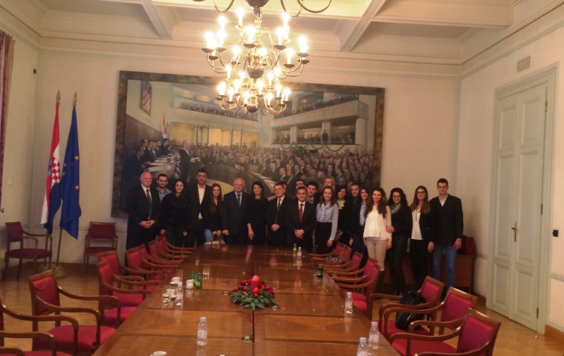 studentski centar, Sveučilište u Mostaru, hrvatski sabor