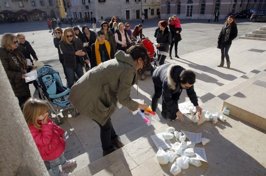 prosvjedi majki, pula, ukidanja popusta , dječiji vrtići