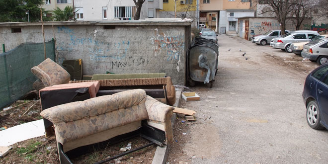 Mostar, dnevni boravak, ulica