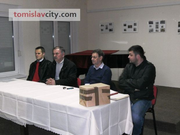 Tomislavgrad: Predstavljena knjiga „Memento“ autora Josipa Jovića