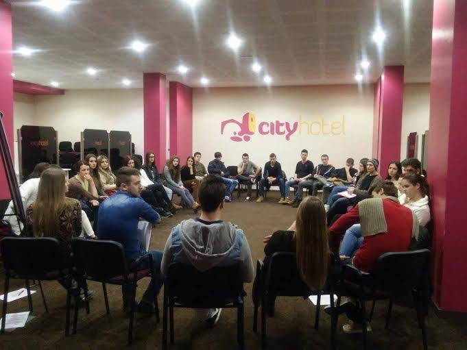 Mostar, srednjoškolci, perspektiva