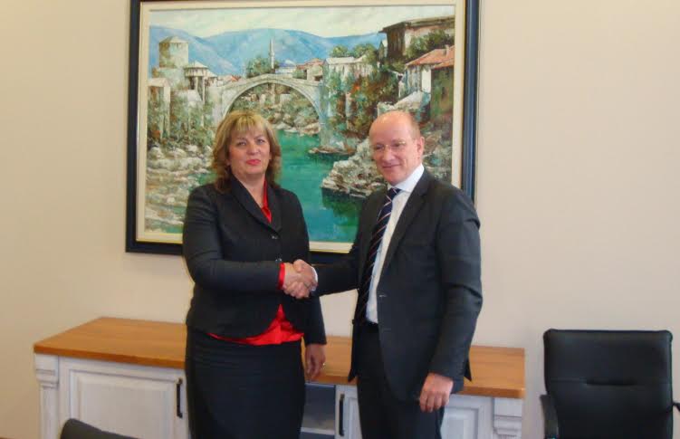 Mostar, Radmila Komadina