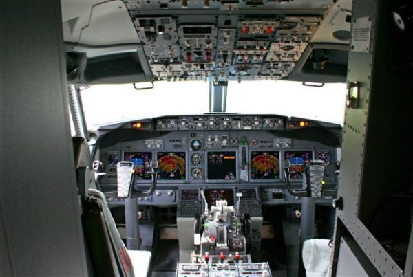 pad zrakoplova, pad zrakoplova, kopilot , drama, avion, Beograd, zanimanja, bolesti