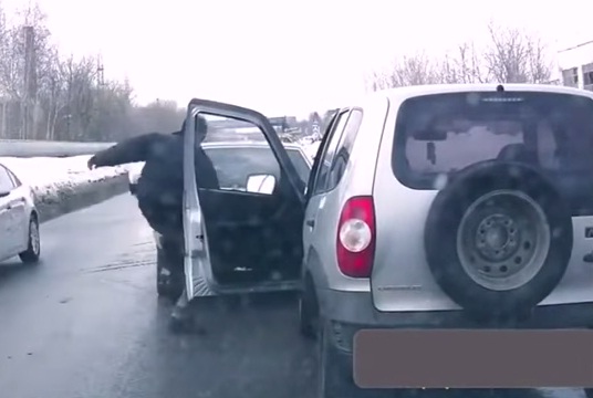 Rusija, automobil, prometna gužva