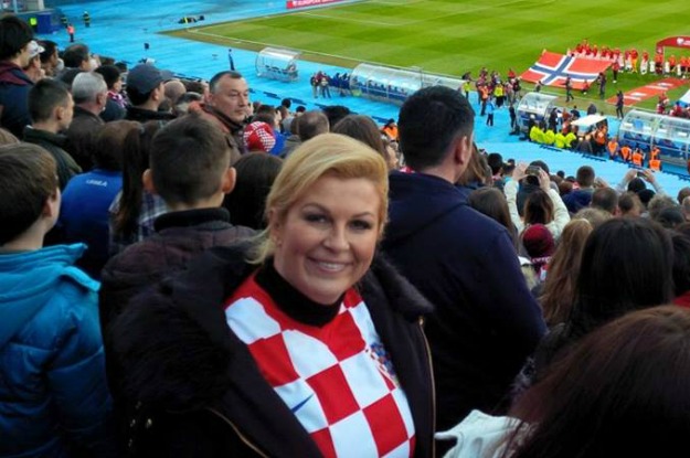 Kolinda Grabar na stadionu