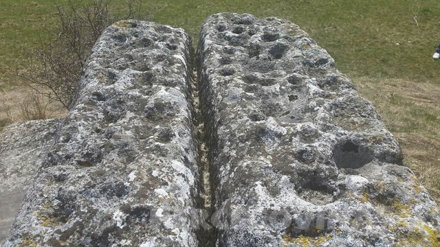 glamoč, glamočko polje, kamen