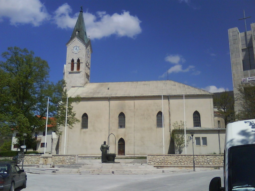 Marijan Knezović, crkva, Posušje