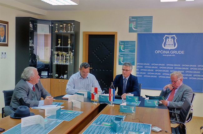 šimćevi susreti, antun branko šimić, Grude