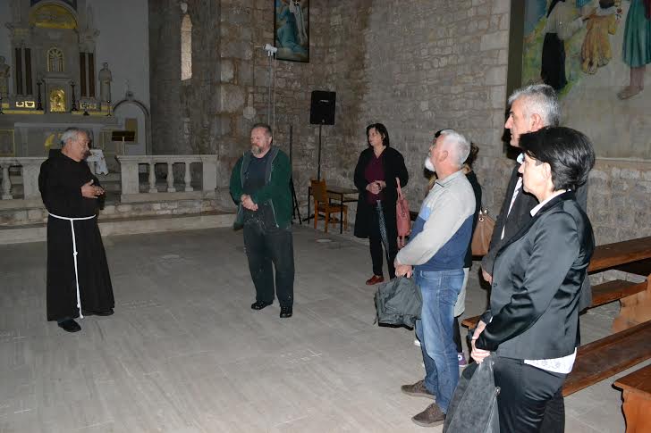 Gorica, Galerije "Gorica", Fra Mirko Ćosić, likovna kolonija