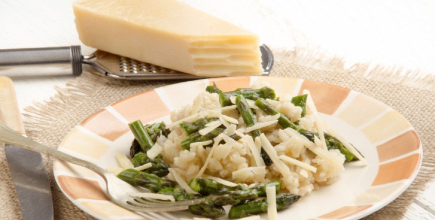 šparoge, recept, parmezan, parmezan