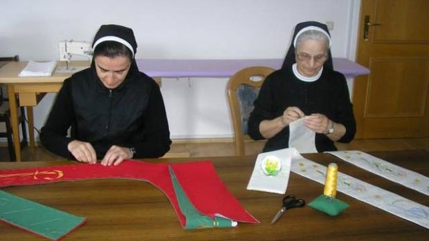 Papa Franjo, Papa Franjo u BiH , časne sestre