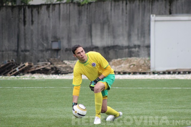 Zrinsjki-Velež juniori