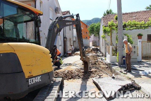 Franjevačka ulica, sanacija, kanalizacijski i vodovodni sustavi