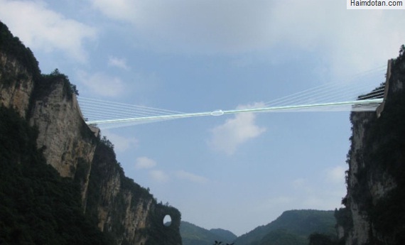 kina, stakleni most, provalija