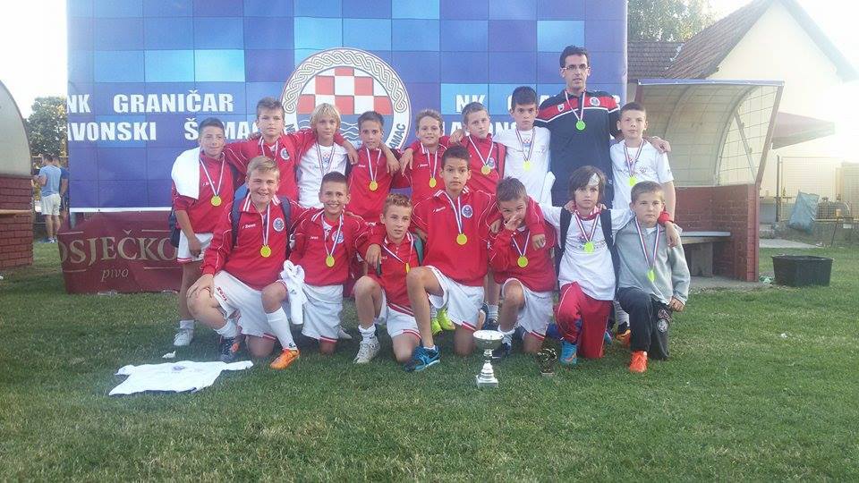 Slavonski Šamac, HŠK Zrinjski