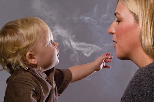 roditelji, sud, pušenje, dijete
