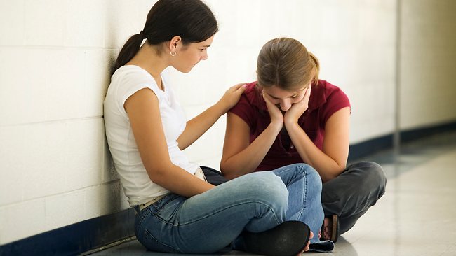 obitelj, prijatelj, Potpora prijatelja, prijatelji, ispuštanje endorfina, tolerancija na bol.