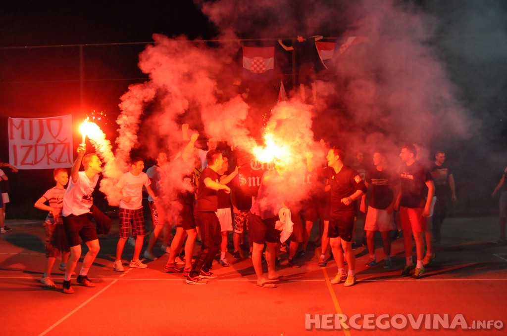 Ultras Zrinjski Mostar, Ultras, ultras mostar, Ultras - Zrinjski, smrčenjaci, HŠK Zrinjski, Ultrasi, volim te bola, Ultras - Zrinjski