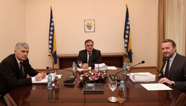 predsjedništvo bih, isprika, Srebrenica, studenti, BIH, pismo, predsjedništvo bih