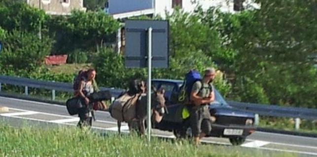 Španjolci, pješačenje, na proputovanju Europom