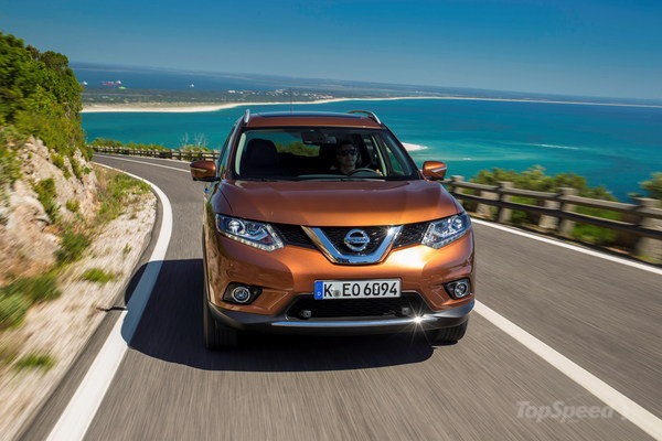 Nissan X-Trail , terenac