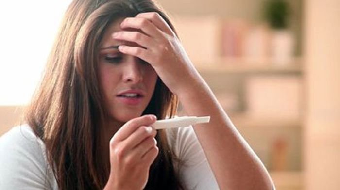 djevojka, trudnoća, piće, abortus, ispovijest