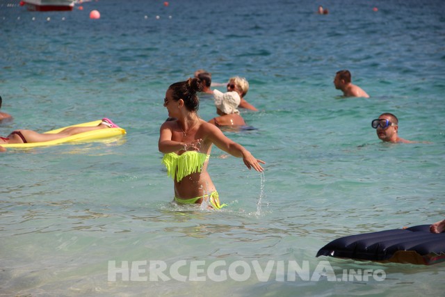 plaža, drvenik , more, ples, ljeto, vremenska prognoza, pogoršanje vremena   