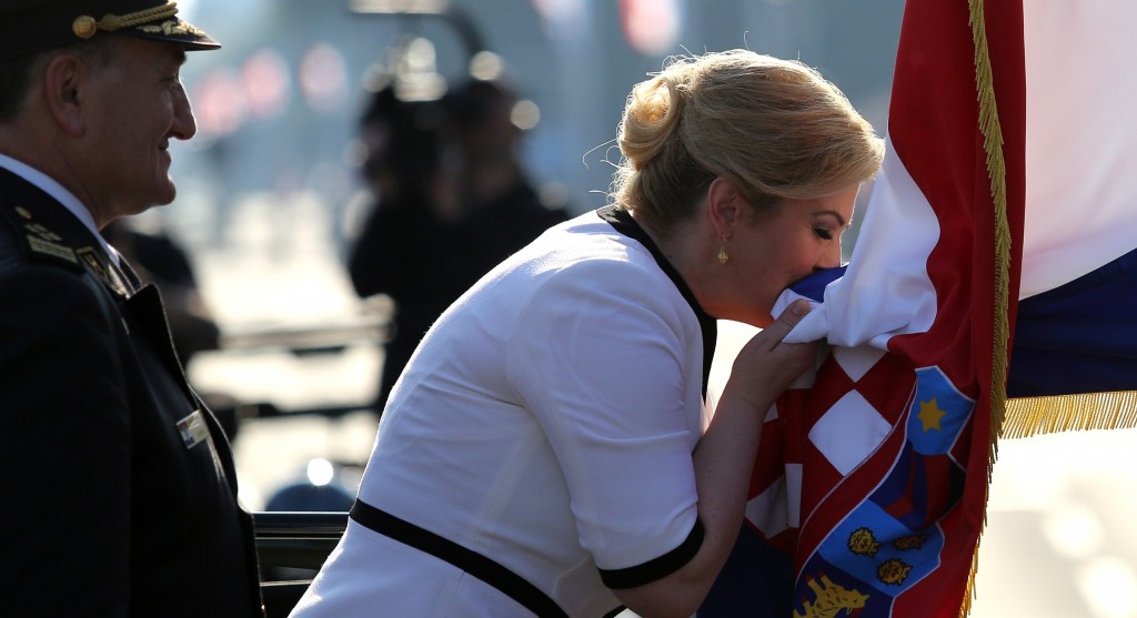 mimohod, Zagreb, Kolinda Grabar Kitarović, hv, HVO, Hrvatska vojska, oluja