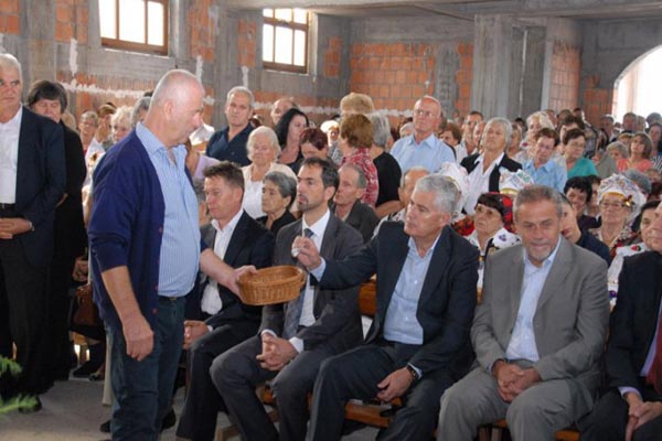 husino crkva milodar